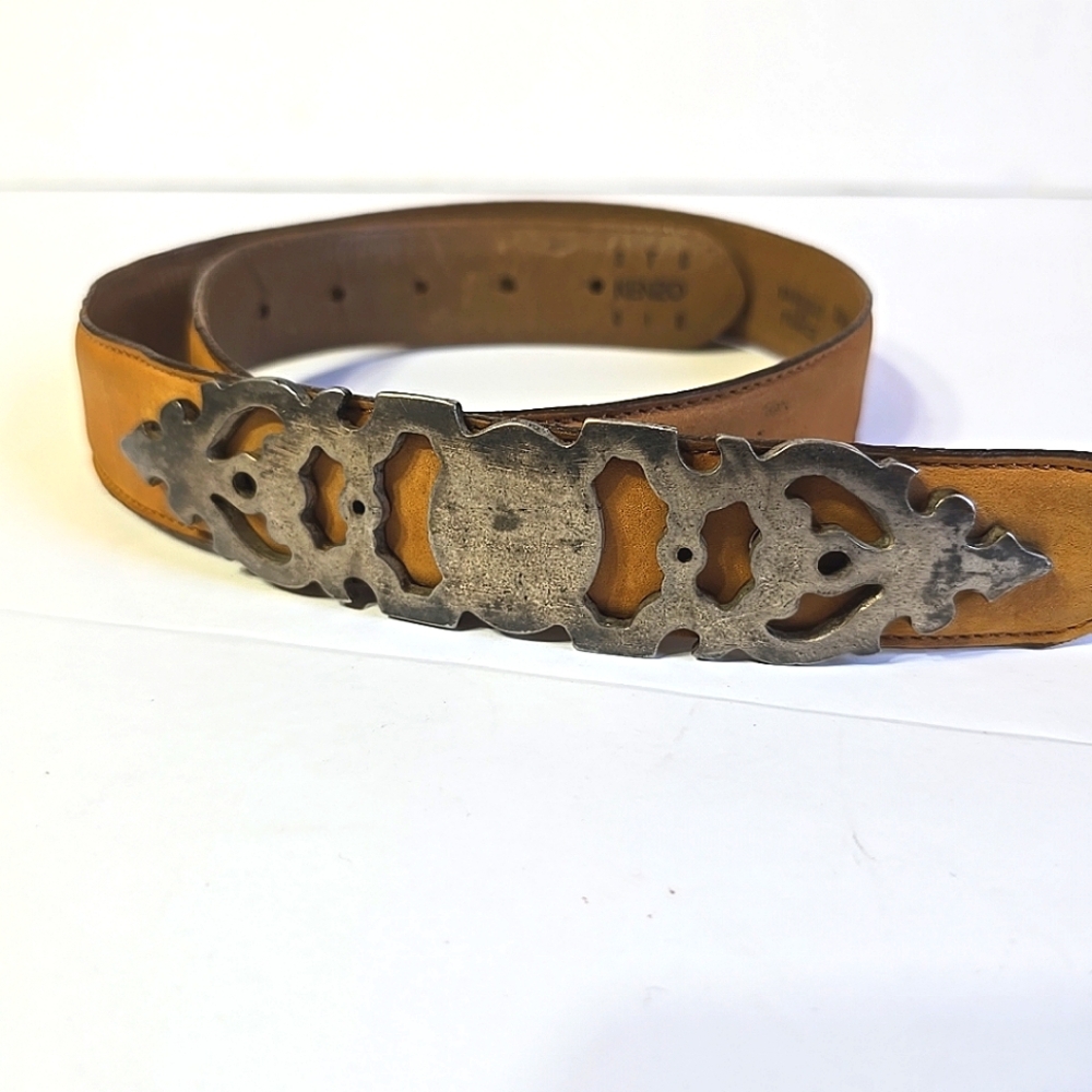 Kenzo Belt Beautiful French Made Vachette Leather Metal Buckle Size 30